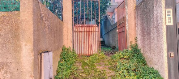 7 rooms House in Messina, Italy No. 203000 9