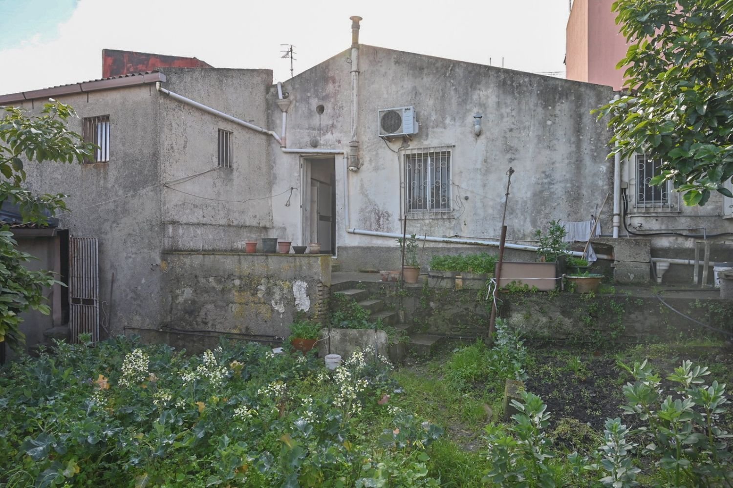 7 rooms House in Messina, Italy No. 203000