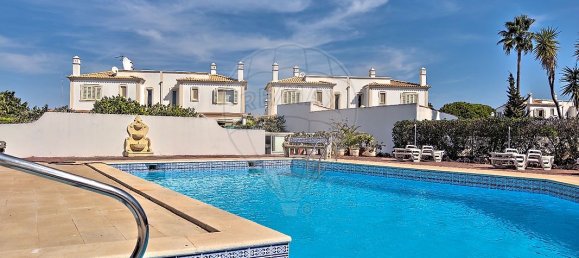Casa de 3 dormitorios en Albufeira, Portugal No. 21903 45