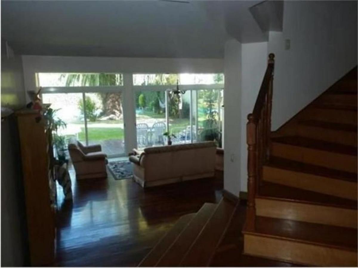 5 Schlafzimmer Haus in Vicente Lopez, Argentina, Nr. 52264