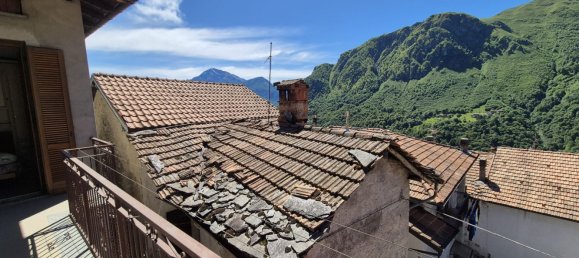 Дом с 4 комнатами в Гардзено, Италия № 313798 23