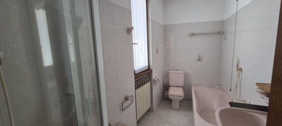 Дом с 4 комнатами в Гардзено, Италия № 313798 24