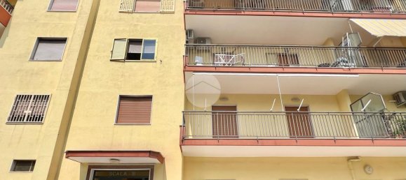 4 rooms Apartment in Mugnano di Napoli, Italy No. 17665 31