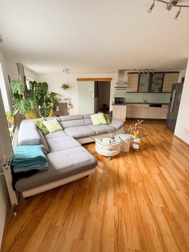 3-salle Appartement à Ansfelden, Austria No. 200763