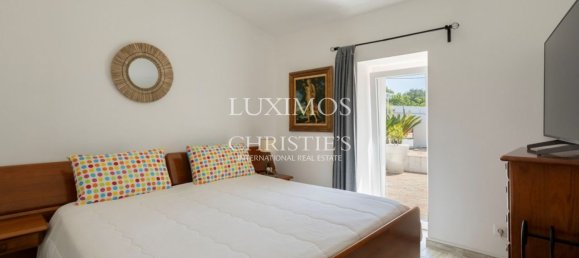 6 bedrooms Villa in Faro, Portugal No. 242381 2