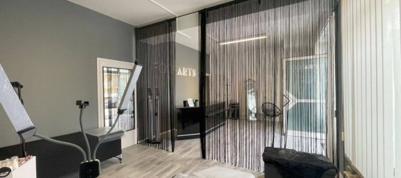 Bureau à Traunstein, Germany 84m² No. 118575 3