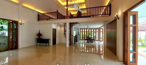 4 bedrooms Cafe / restaurant in Pattaya, Thailand No. 15945 8