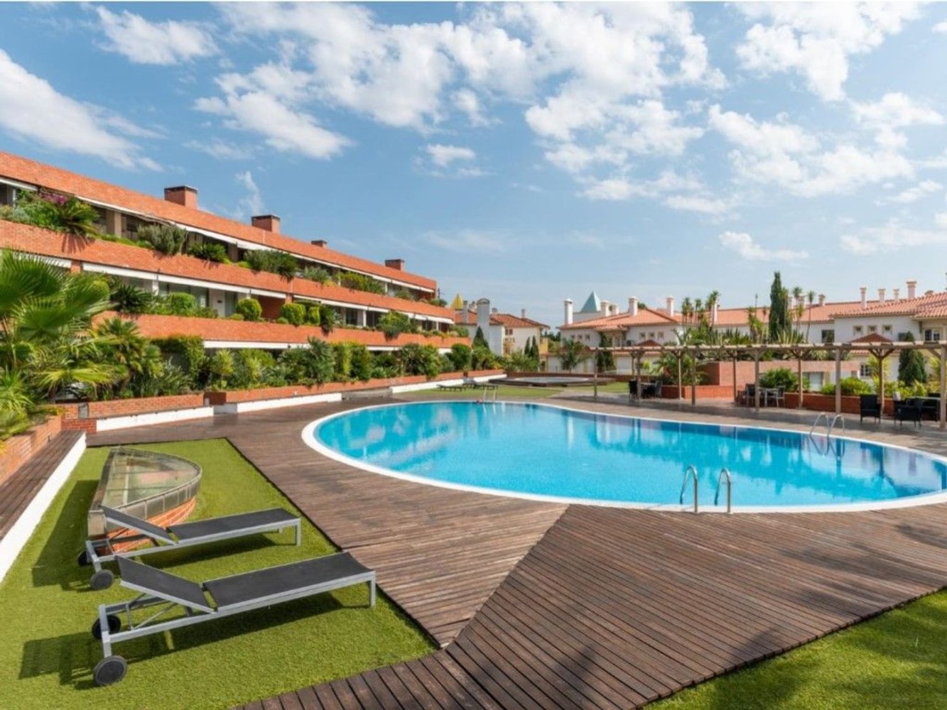 Квартира с 4 спальнями в Синтра, Португалия № 187405