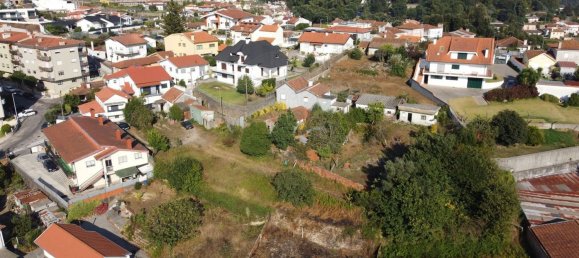 3 bedrooms House in Oliveira de Azemeis, Portugal No. 41453 2