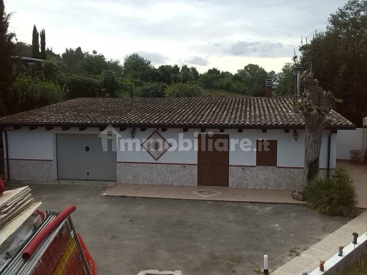 Entrepôt à Riccione, Italy 90m² No. 296417