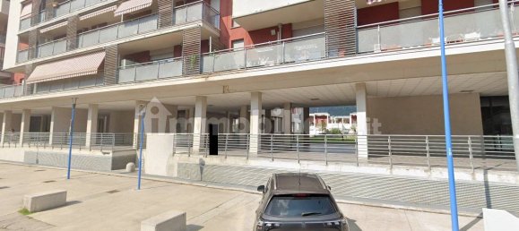 5-Zimmer Gewerbliche Immobilie in Brescia, Italy, Nr. 312650 3