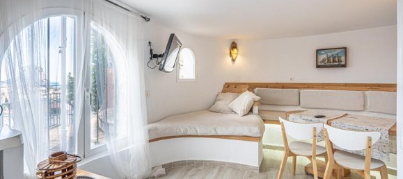 6 bedrooms Villa in Calpe, Spain No. 8302 30