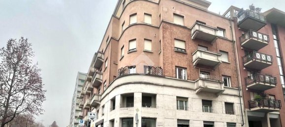 2 rooms Apartment in Turin, Italy No. 2316 17