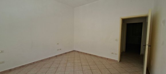 3 rooms Apartment in Cecina, Italy No. 267651 5