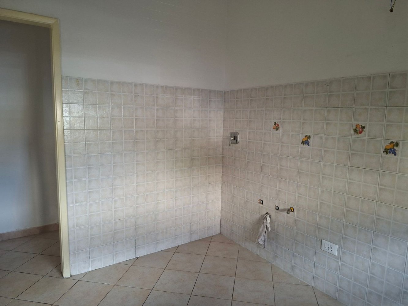3 rooms Apartment in Cecina, Italy No. 267651