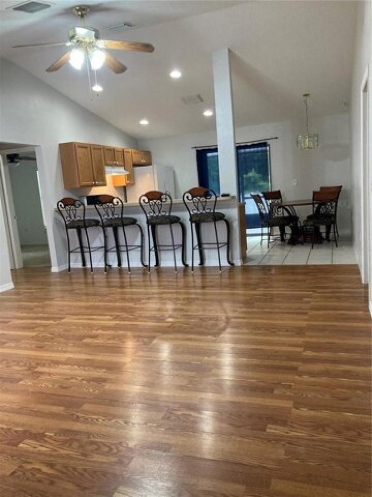 Casa T3 em Saint Cloud, USA N.º 405203