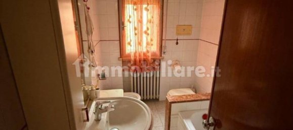 2 bedrooms Apartment in Ostiglia, Italy No. 288083 11