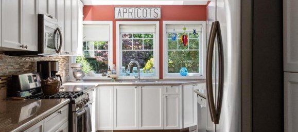 5 Schlafzimmer Haus in British Columbia, Canada, Nr. 1099 3