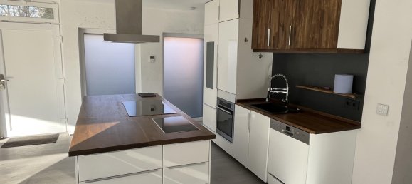 2 bedrooms Bungalow in Dusseldorf, Germany No. 68982 16