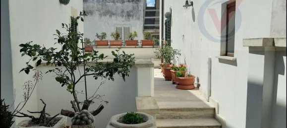 Замки и поместья с 6 комнатами в Corigliano d'Otranto, Италия № 89563 38