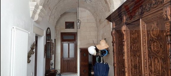 Замки и поместья с 6 комнатами в Corigliano d'Otranto, Италия № 89563 4