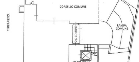 19m² Garage in Magenta, Italy No. 333294 7