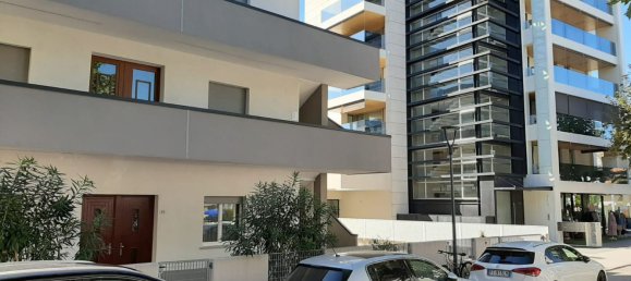 3 rooms Apartment in Udine, Italy No. 90643 2