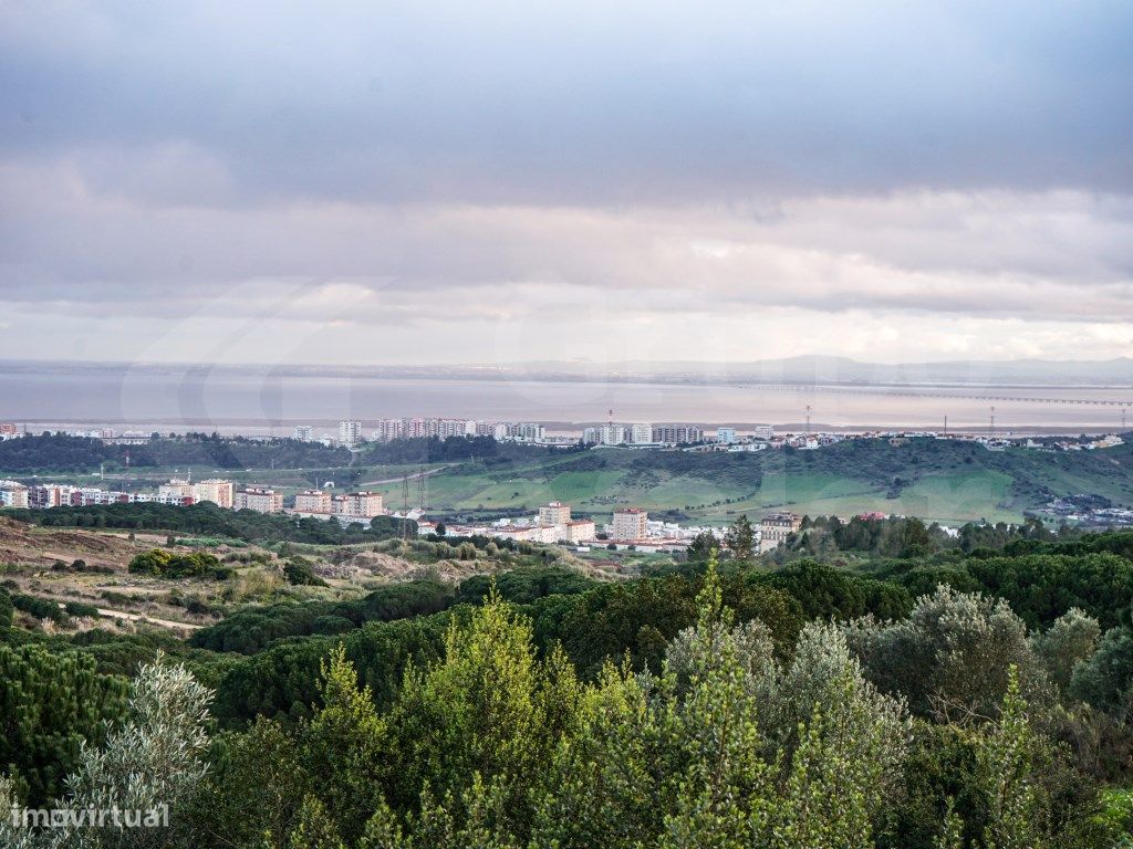 7920m² Land in Vialonga, Portugal No. 80855