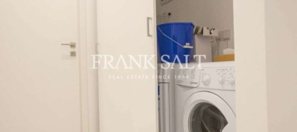 Apartamento de 4 dormitorios en Sliema, Malta No. 9347 3