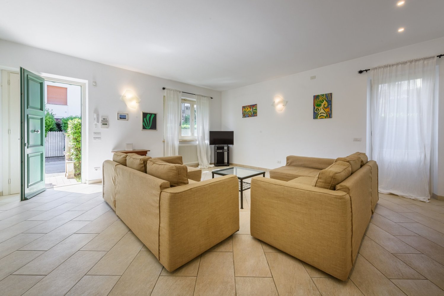 4 bedrooms Villa in Forte dei Marmi, Italy No. 161235