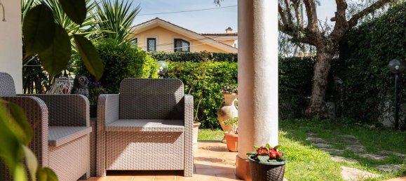 5 rooms House in Guidonia Montecelio, Italy No. 213977 2