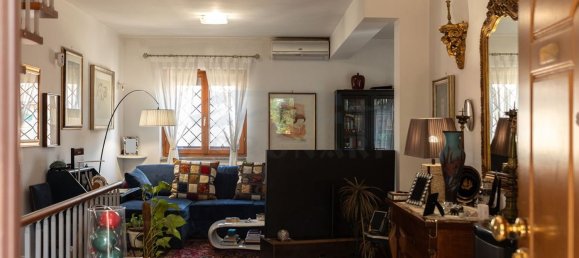5 rooms House in Guidonia Montecelio, Italy No. 213977 5