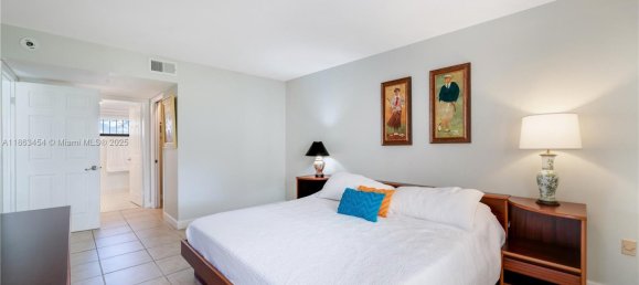 2 Schlafzimmer Gewerbliche Immobilien in Miami, USA, Nr. 614717 15