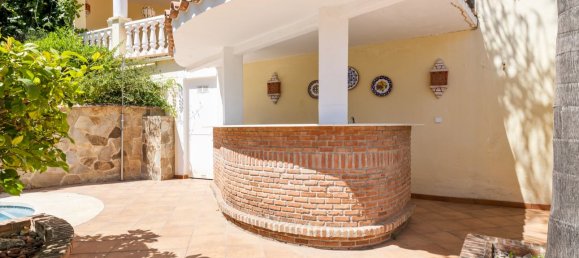 5 bedrooms Villa in Marbella, Spain No. 100485 26