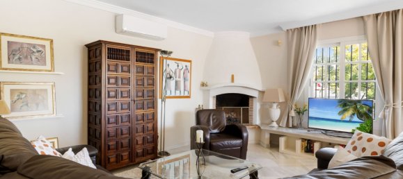 5 bedrooms Villa in Marbella, Spain No. 100485 6