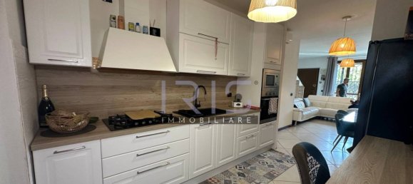 3 bedrooms House in Cesano Maderno, Italy No. 360405 5