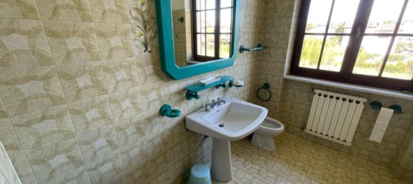 6 bedrooms Villa in Carrara, Italy No. 215088 30