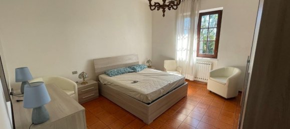 6 bedrooms Villa in Carrara, Italy No. 215088 28