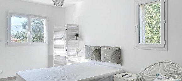 5 bedrooms Villa in Lecci, France No. 239415 8