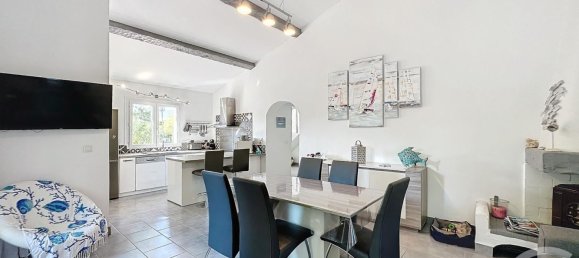 5 bedrooms Villa in Lecci, France No. 239415 4