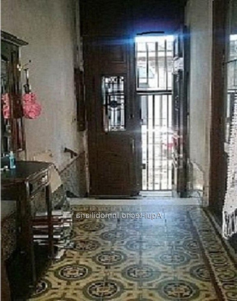 Casa de 7 dormitorios en Montevideo, Uruguay No. 12874