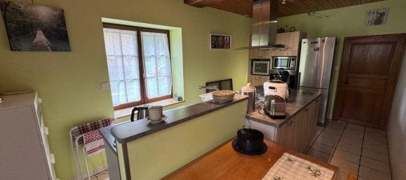 2 bedrooms House in Saint-Pierre-des-Nids, France No. 283646 4