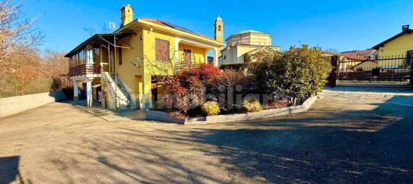 Villa de 2 dormitorios en Trofarello, Italy No. 211995 45