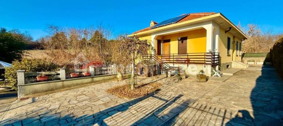 Villa de 2 dormitorios en Trofarello, Italy No. 211995 35