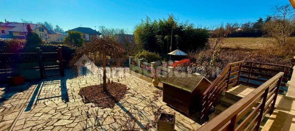 Villa de 2 dormitorios en Trofarello, Italy No. 211995 7