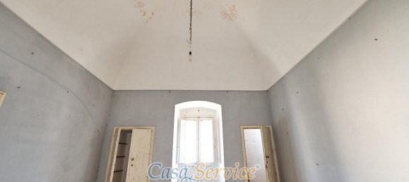 Edifício de 15 divisões em Gallipoli, Italy N.º 234825 24