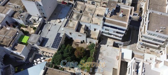 Edifício de 15 divisões em Gallipoli, Italy N.º 234825 40