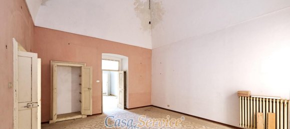 Edifício de 15 divisões em Gallipoli, Italy N.º 234825 21