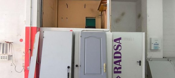 Gewerbliche Immobilie in San Cristobal de La Laguna, Spain 110m², Nr. 173569 8