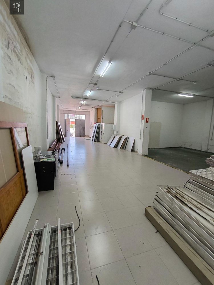 Gewerbliche Immobilie in San Cristobal de La Laguna, Spain 110m², Nr. 173569